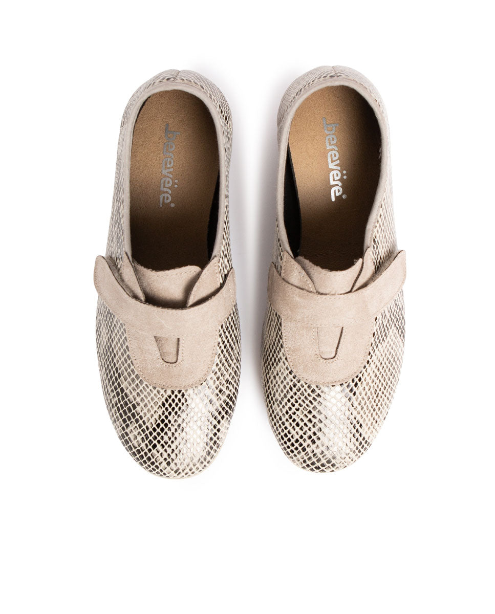 Zapato confort mujer velcro color beige print